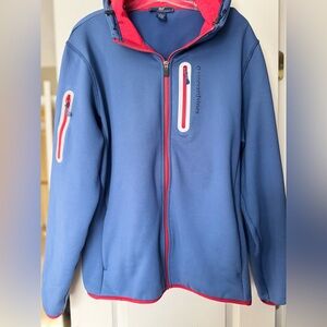 Vineyard Vines Mens Blue Softshell Jacket with Red Trim